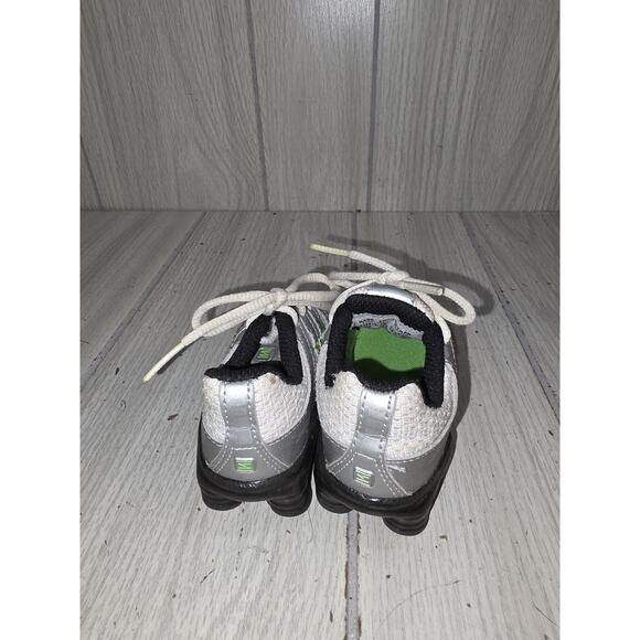 Nike Shox Baby Sneakers Green Low Top Lace Up Silver Toddlers Shoes 3C - Picture 5 of 7